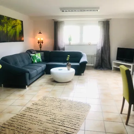 Feldmann * Freckenfeld